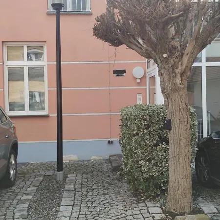 Zentrale 2-zimmer-wohnung Mit Balkon & Parkplatz * Schärding