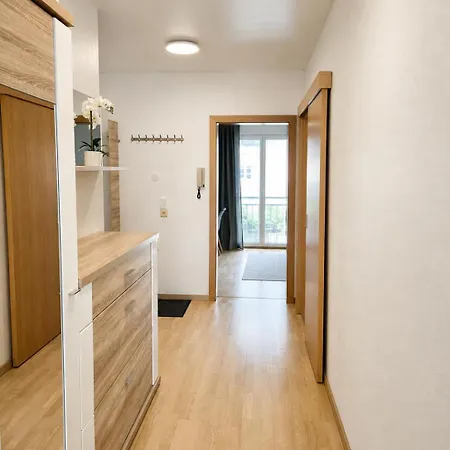 Zentrale 2-zimmer-wohnung Mit Balkon & Parkplatz Apartmán Schärding